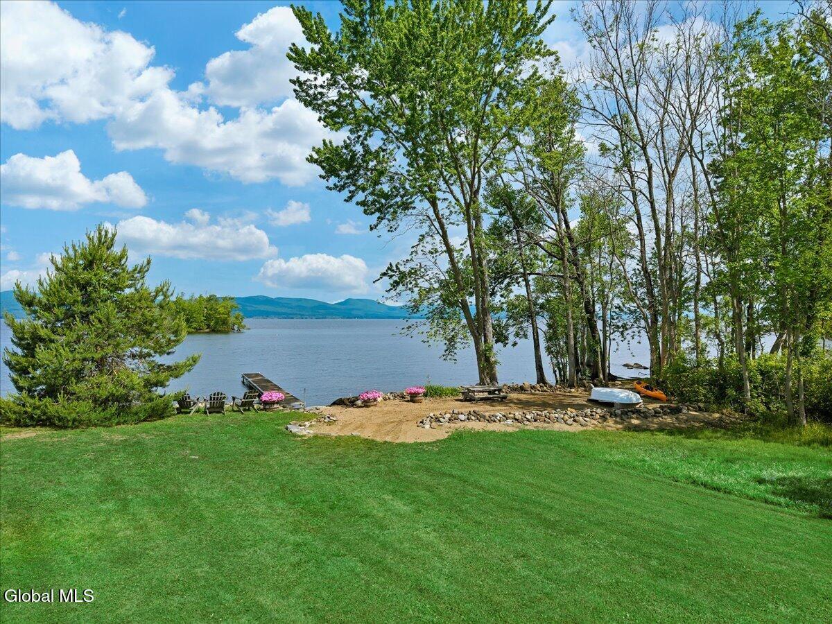 672 Lakeview Road Broadalbin, NY 12025 - Photo 3 of 87 90-672 Lakeview Rd-91