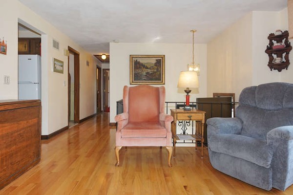13 Burning Tree Road Natick, MA 01760 - Photo 5 of 18 Gallery Image 5