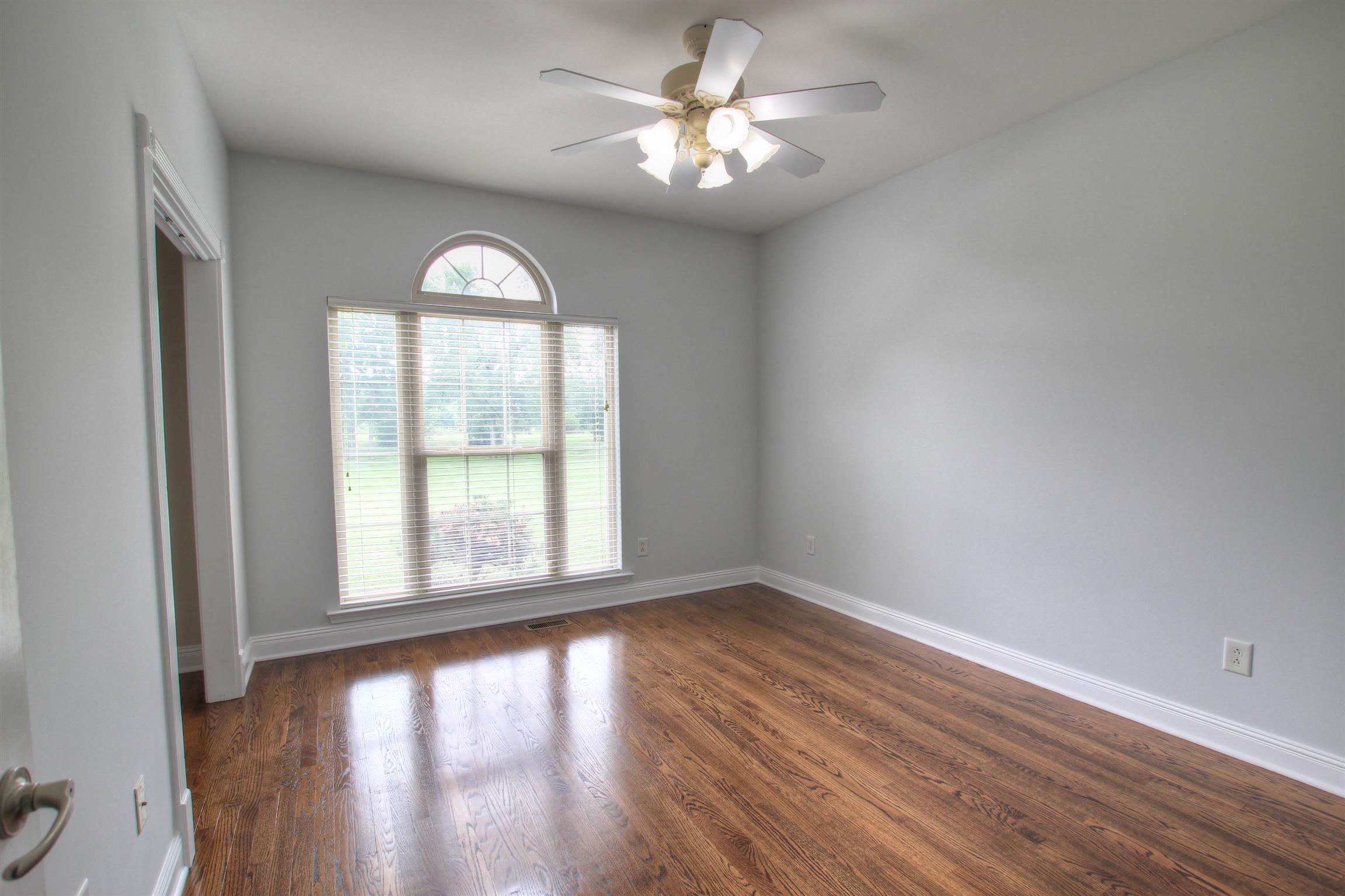 5995 Ocala Road Murfreesboro, TN 37128 - Photo 14 of 30 Gallery Image 14
