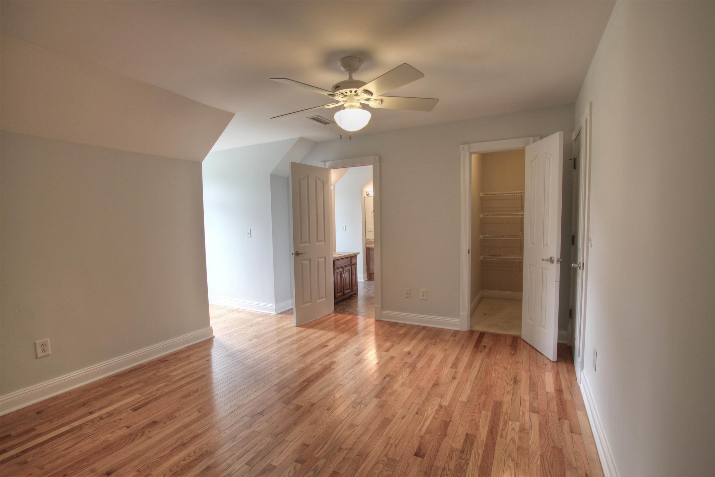 5995 Ocala Road Murfreesboro, TN 37128 - Photo 17 of 30 Gallery Image 17