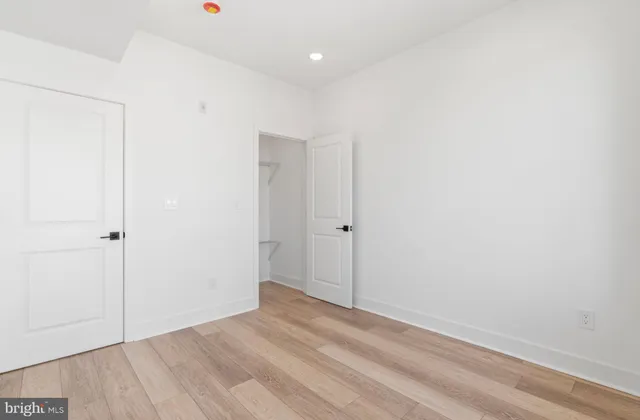 $2,800 | 5034 Florence Avenue, Unit 1, Philadelphia, PA 19143