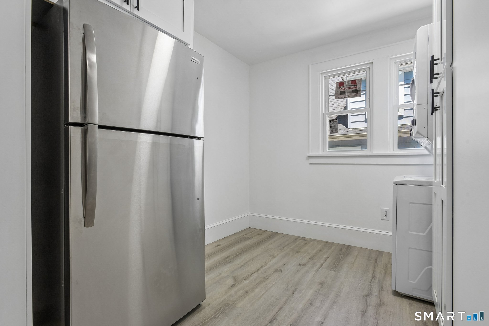 42 Godfrey Street Groton, CT 06340 - Photo 16 of 32
