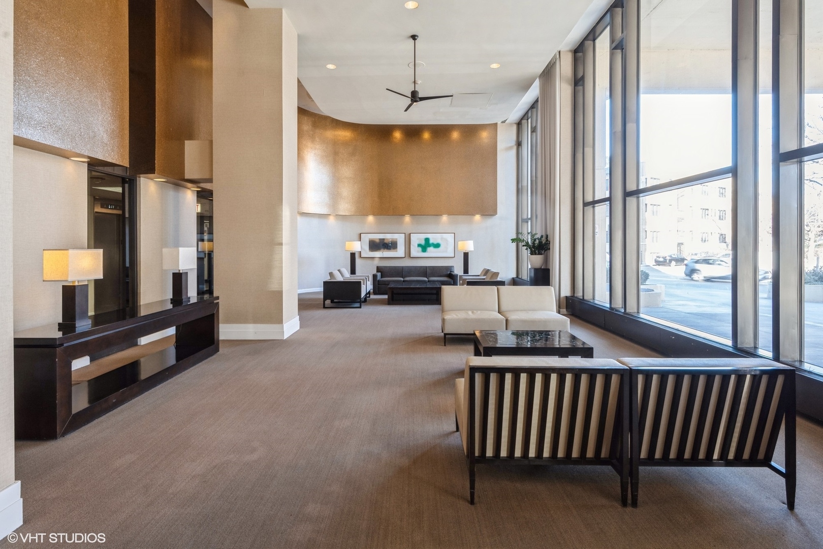 3930 North Pine Grove Avenue, Unit 604 Chicago, IL 60613 - Photo 13 of 18