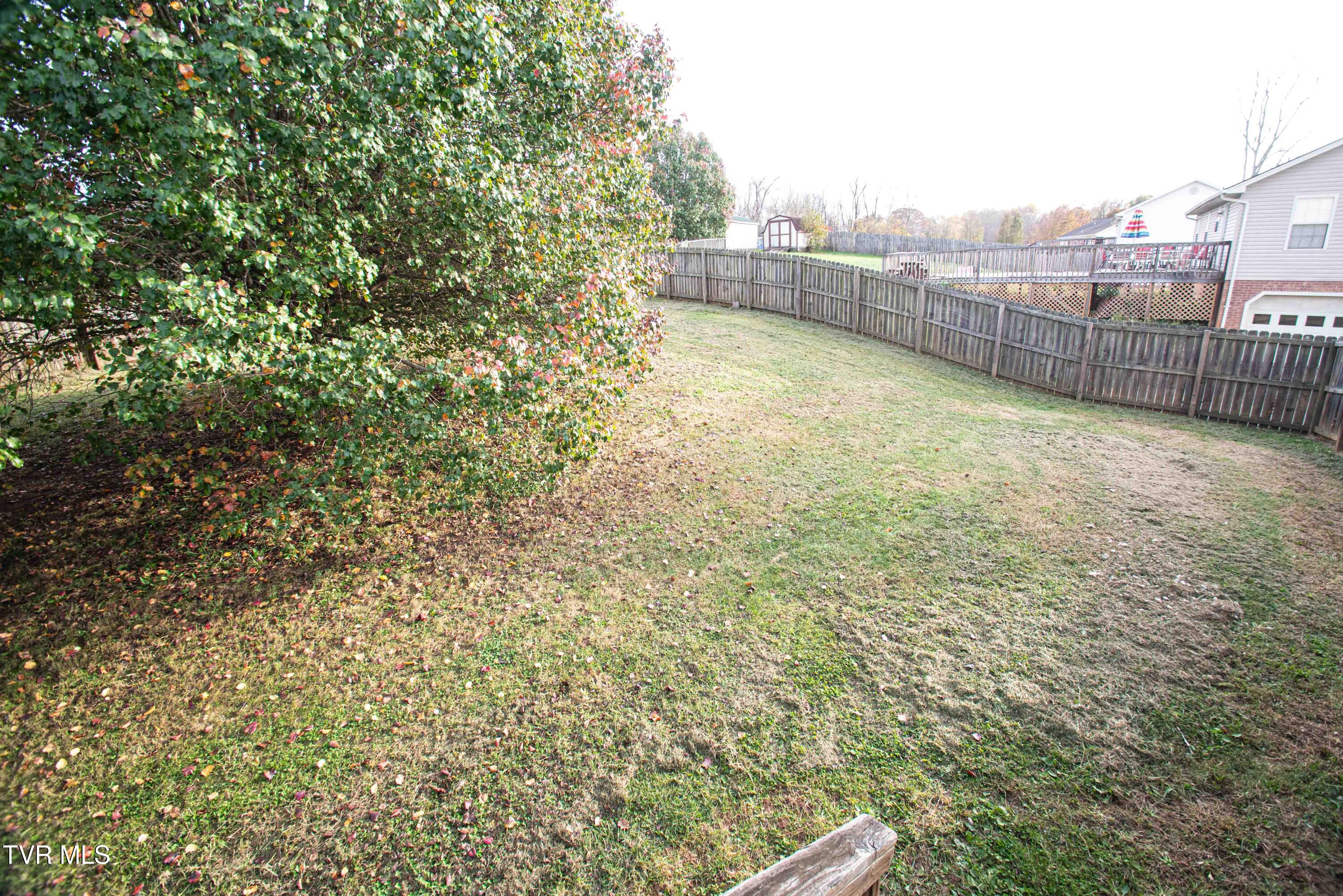 342 Ford Creek Road Gray, TN 37615 - Photo 26 of 36 342 Ford Creek Rd_-27