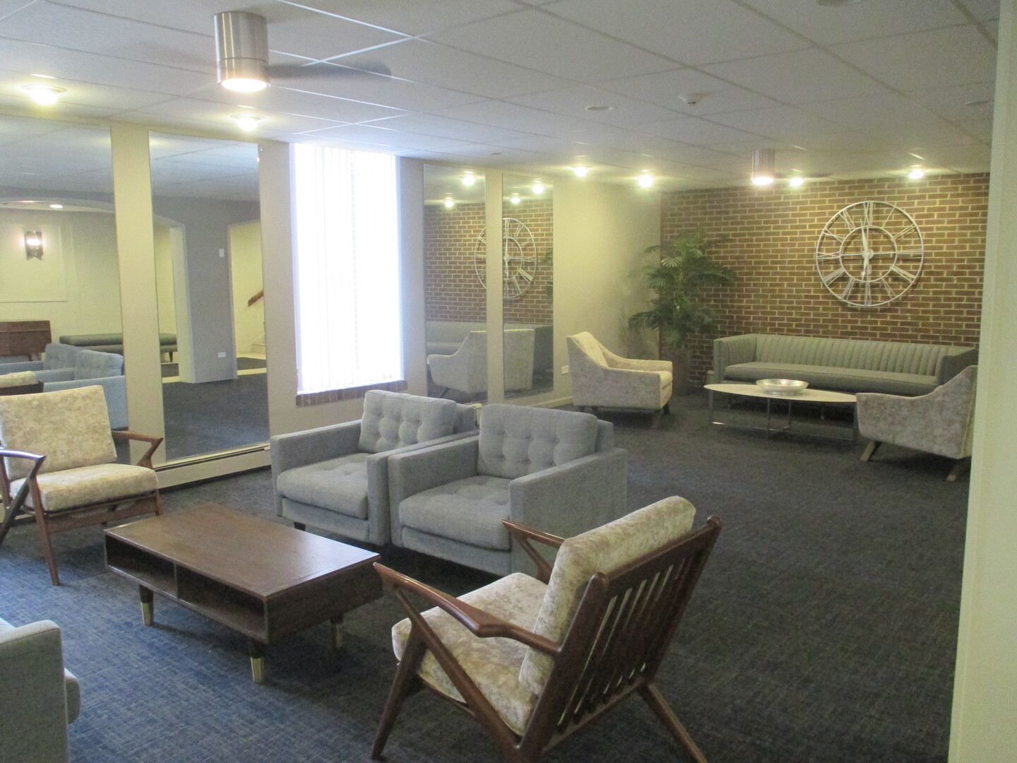 1321 South Finley Road, Unit 211 Lombard, IL 60148 - Photo 5 of 28