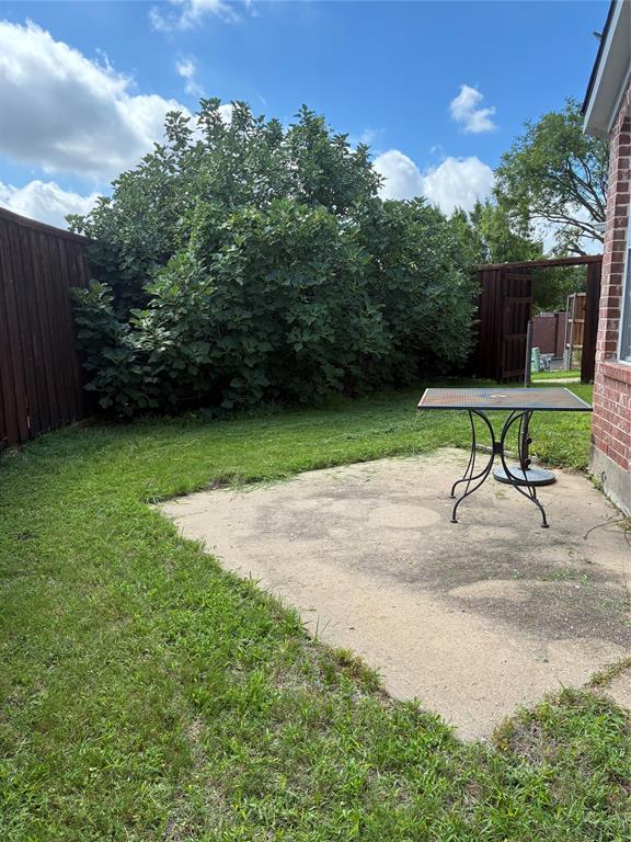8240 Spring Ridge Drive Plano, TX 75025 - Photo 13 of 13