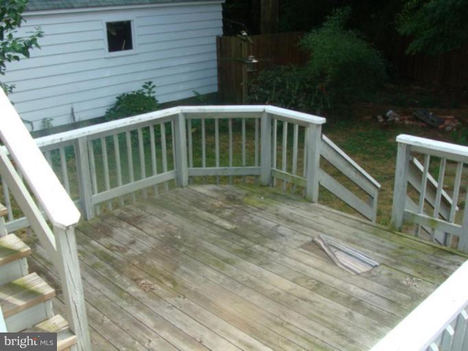4103 Roanoke Road Hyattsville, MD 20782 - Photo 9 of 16 Deck