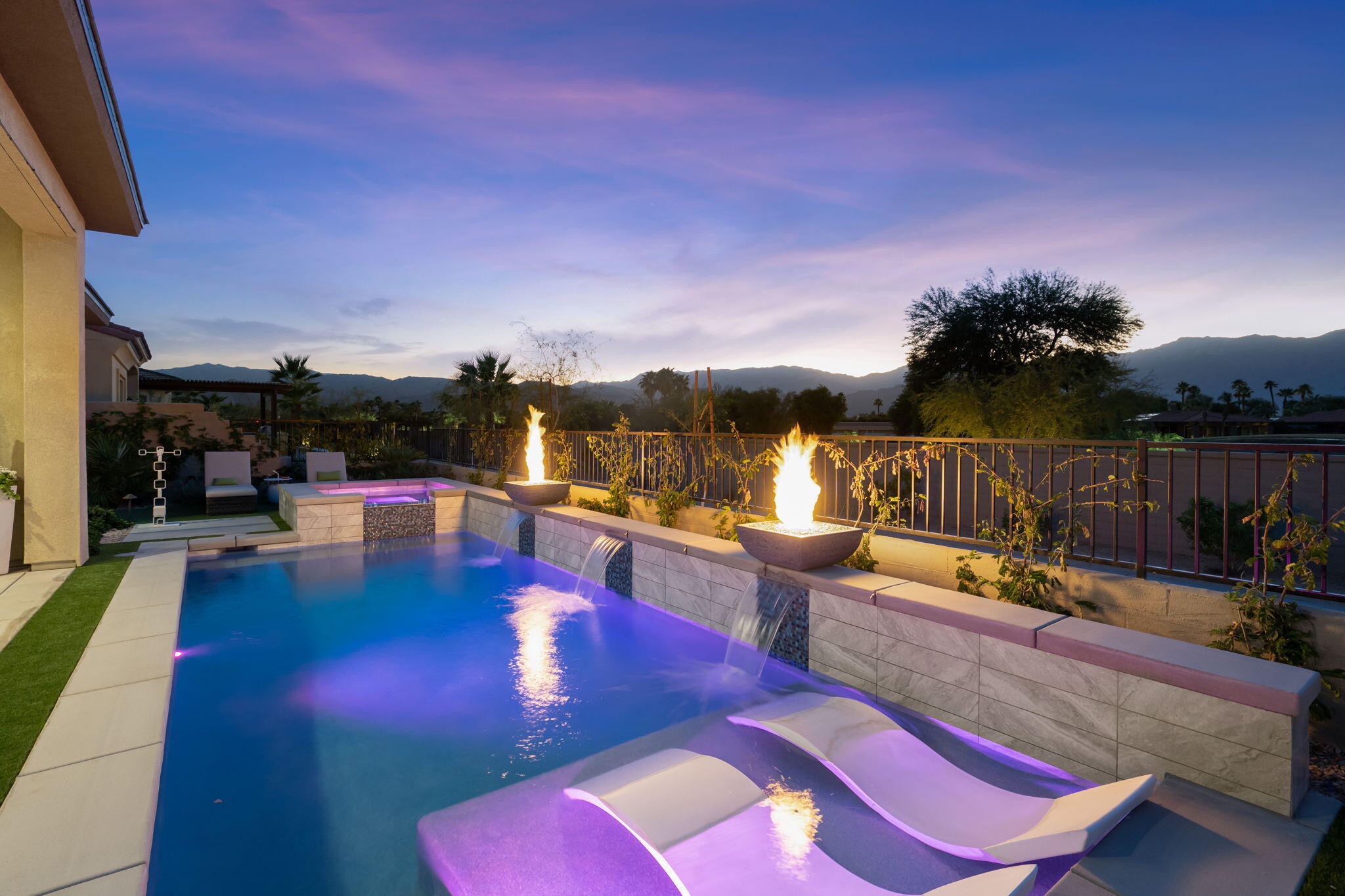 42 Burgundy Rancho Mirage, CA 92270 - Photo 1 of 89 82-web-or-mls-MWBurgundy1121_082