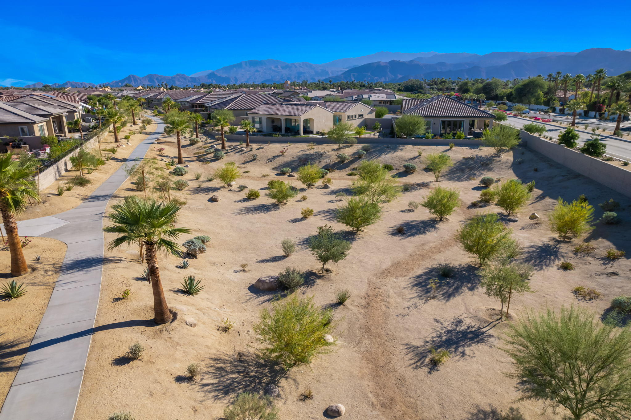 42 Burgundy Rancho Mirage, CA 92270 - Photo 25 of 89 18-web-or-mls-MWBurgundy1121_018