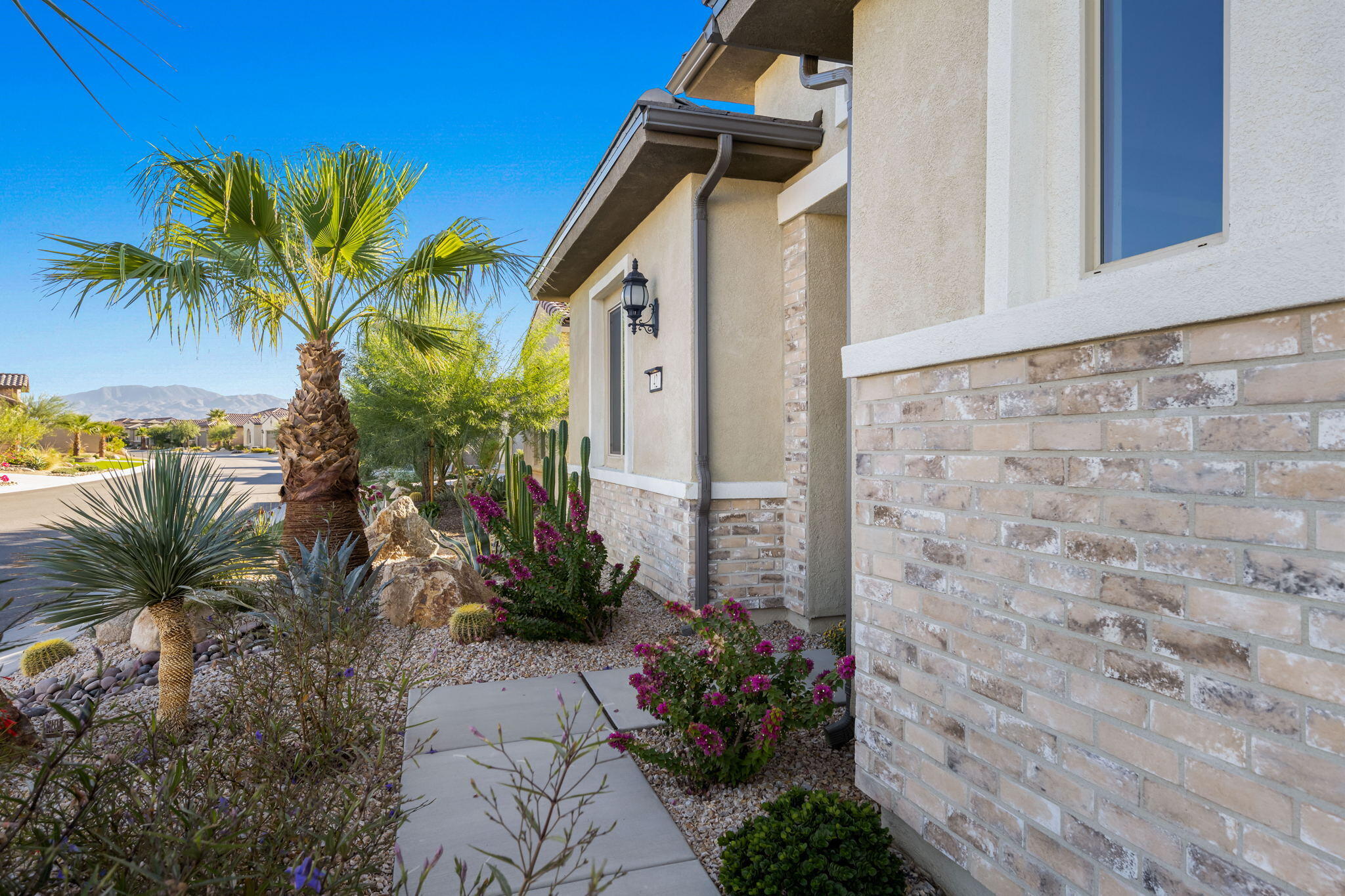 42 Burgundy Rancho Mirage, CA 92270 - Photo 26 of 89 19-web-or-mls-MWBurgundy1121_019