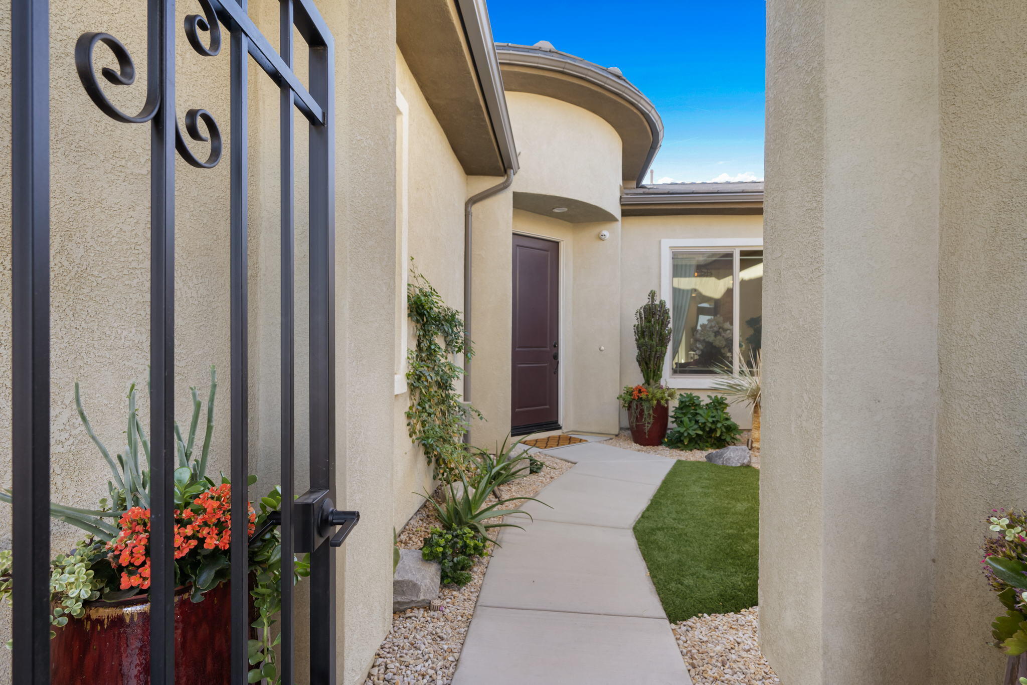42 Burgundy Rancho Mirage, CA 92270 - Photo 27 of 89 20-web-or-mls-MWBurgundy1121_020