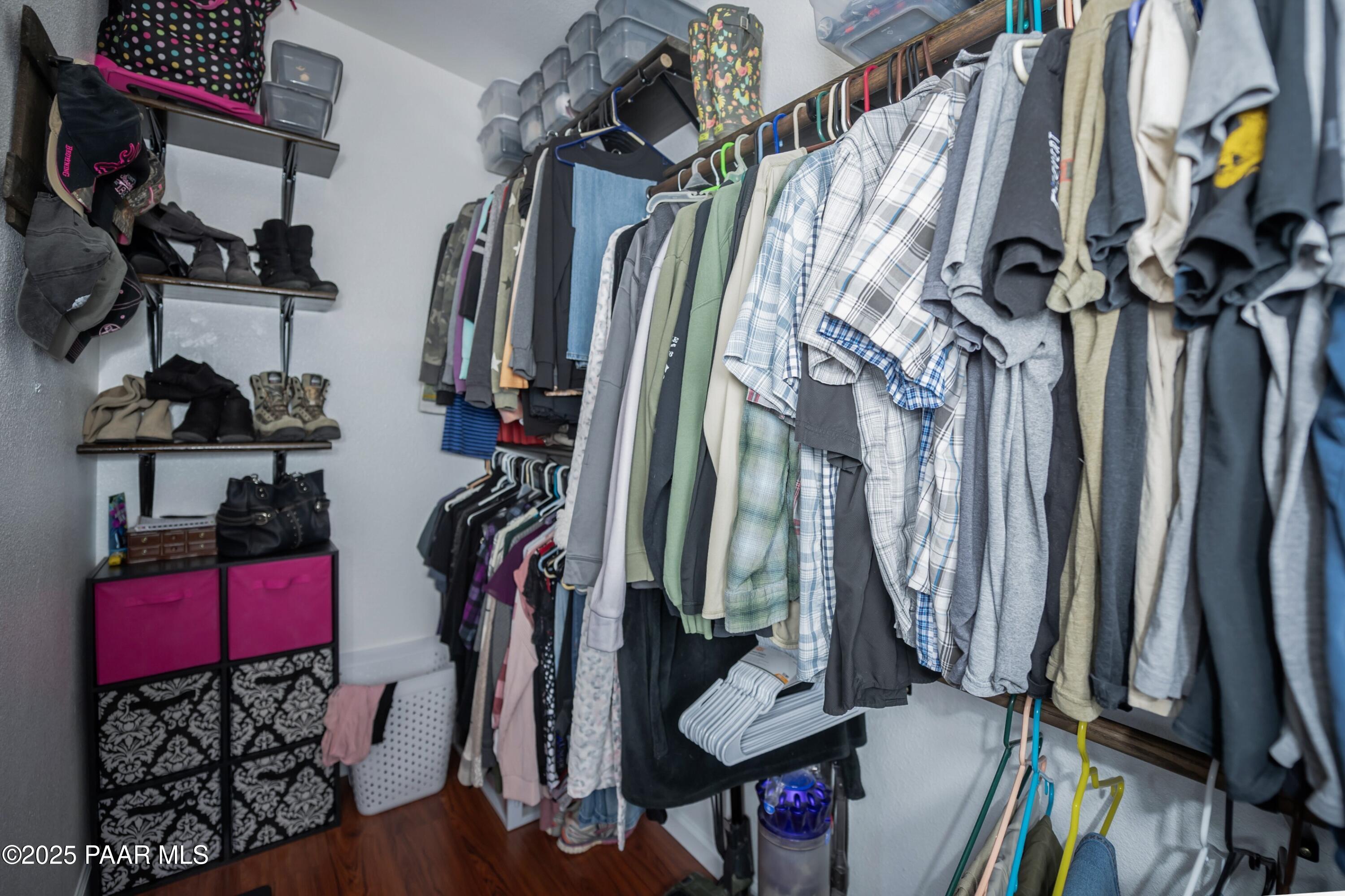 12320 Jacobs Road Mayer, AZ 86333 - Photo 18 of 37 Master Closet