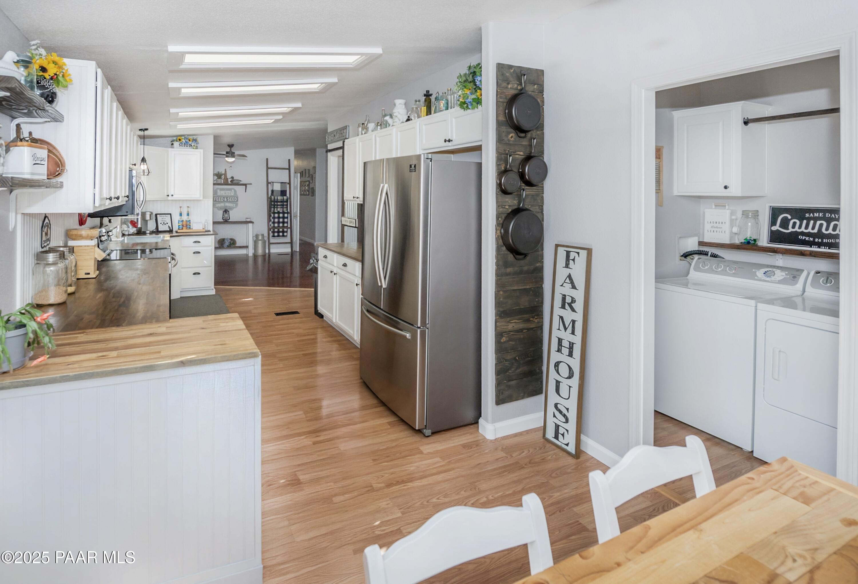 12320 Jacobs Road Mayer, AZ 86333 - Photo 10 of 37 Kitchen