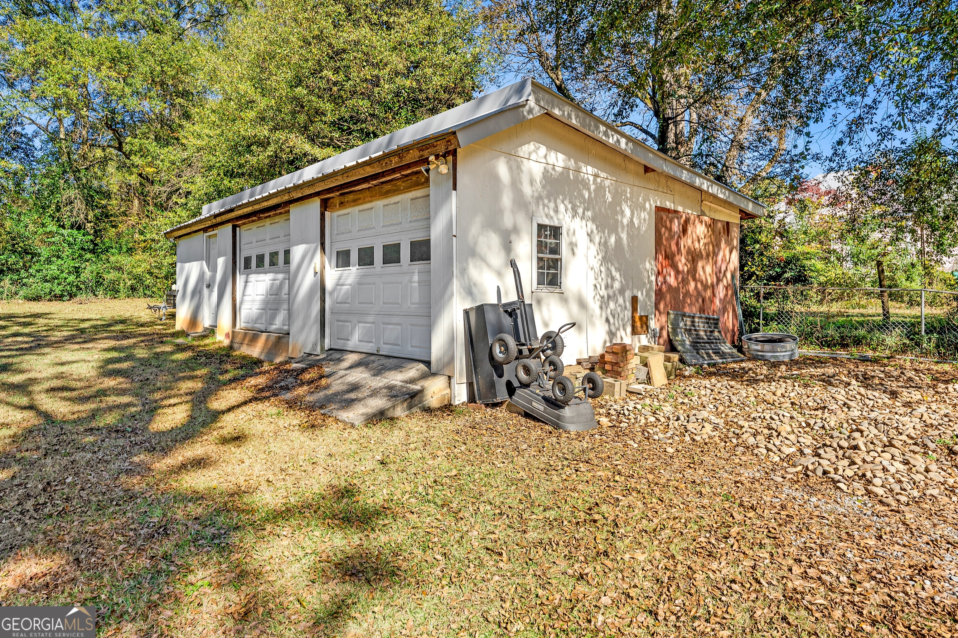 470 Benson Street Hartwell, GA 30643 - Photo 48 of 58 a view of backyard of the house