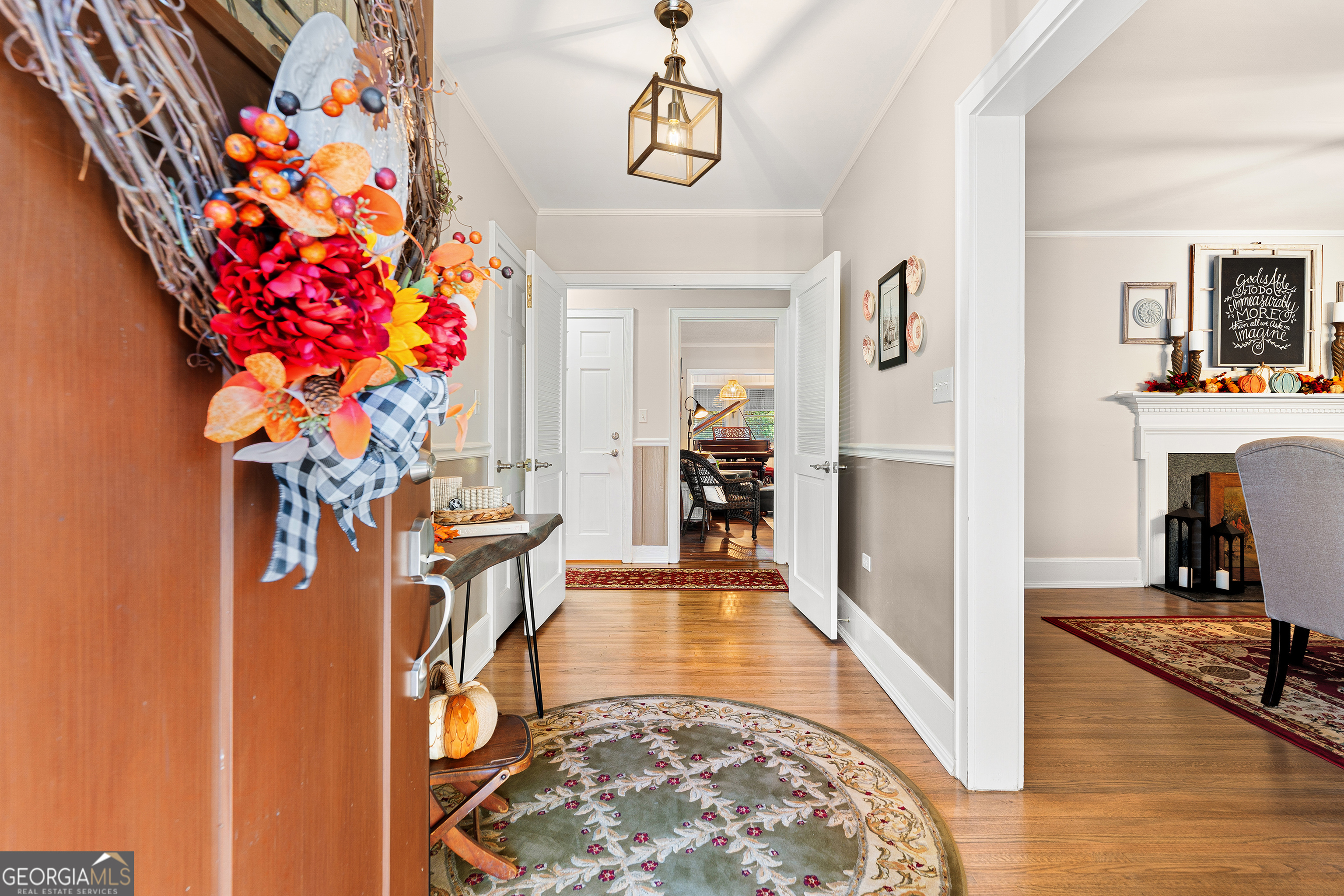470 Benson Street Hartwell, GA 30643 - Photo 5 of 58 a view of entryway with wooden floor