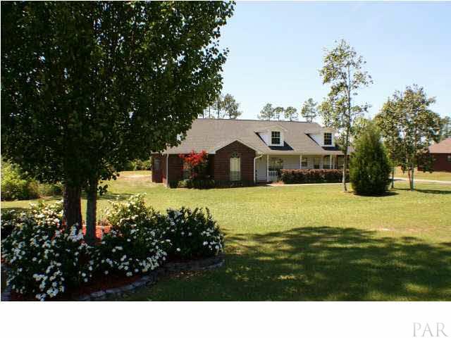 6925 Martin Road Milton, FL 32570 - Photo 1 of 24