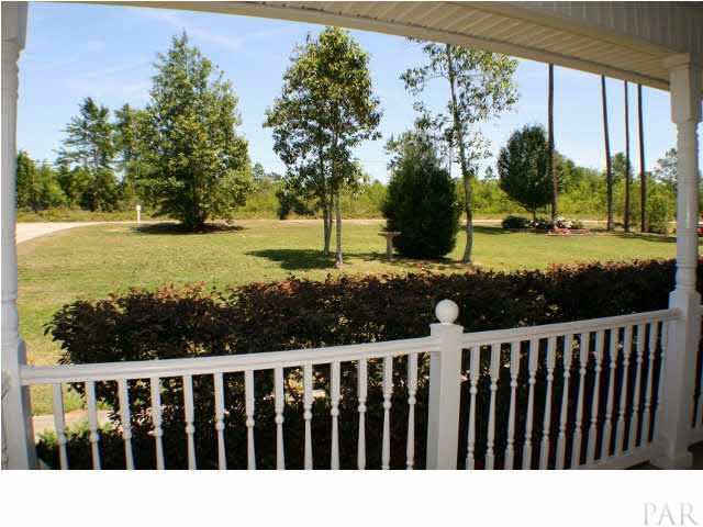 6925 Martin Road Milton, FL 32570 - Photo 3 of 24