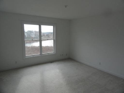 39W341 Preston Circle Geneva, IL 60134 - Photo 12 of 16 an empty room with a window