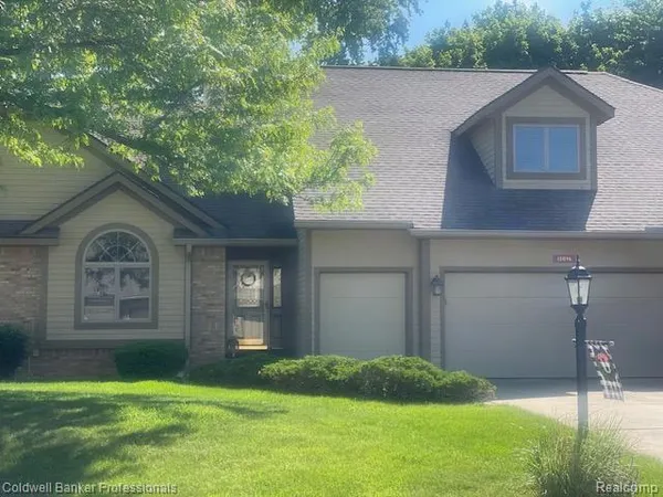 $299,900 | 13096 Village Court, Clio, MI 48420