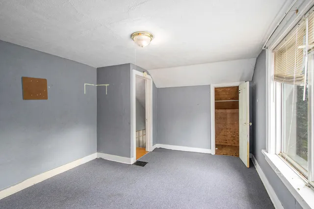 $189,900 | 520 East Thorn Street, Hastings, MI 49058