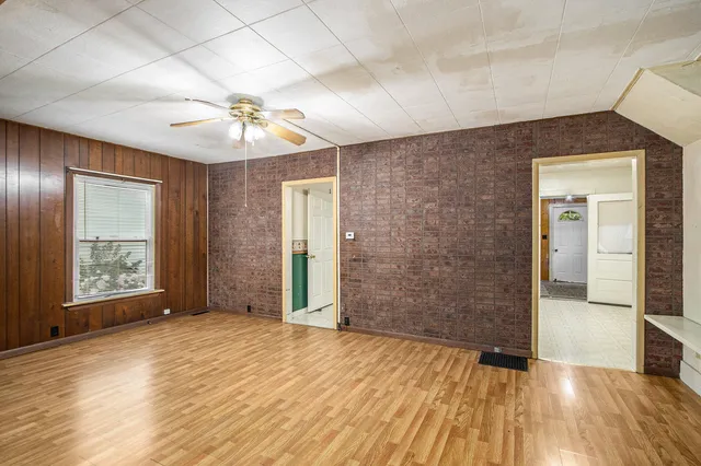 $189,900 | 520 East Thorn Street, Hastings, MI 49058