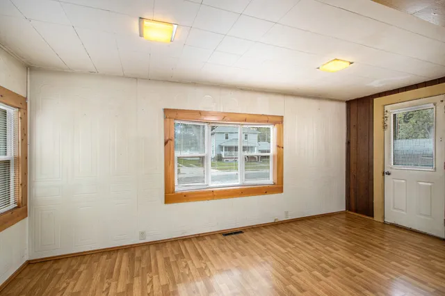 $189,900 | 520 East Thorn Street, Hastings, MI 49058