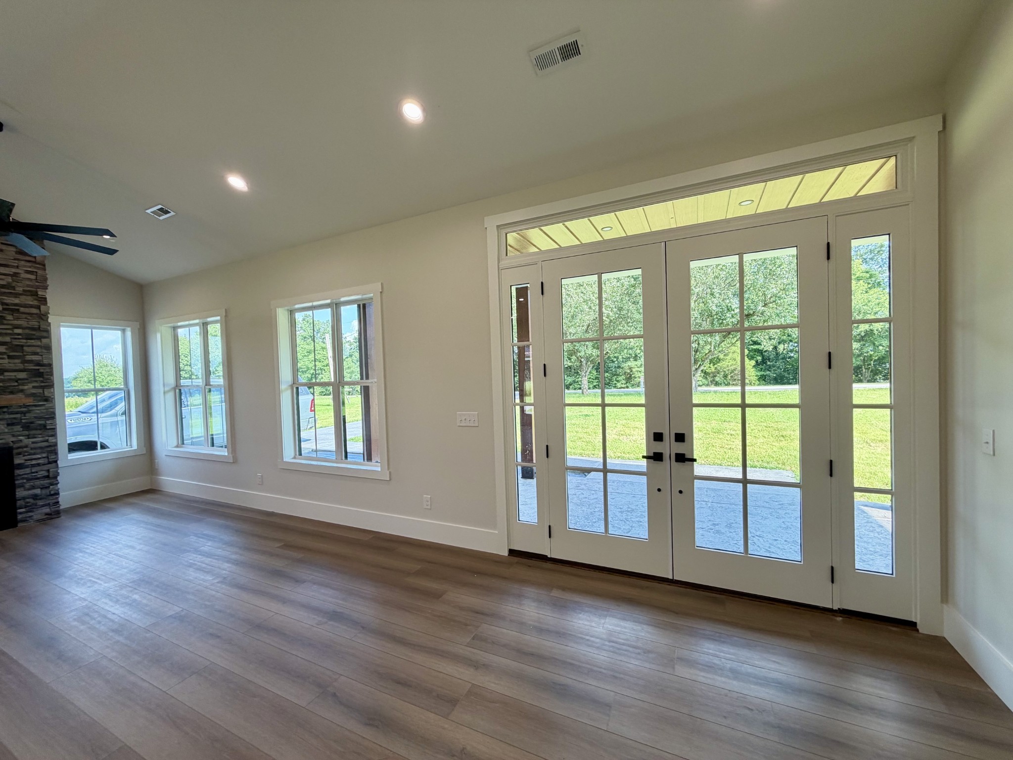 721 Whites Carver Road Lewisburg, KY 42256 - Photo 7 of 25