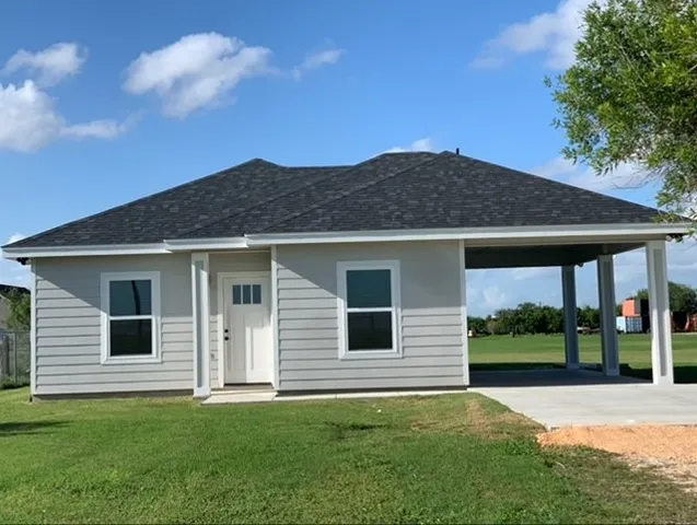 a house that has a backyard