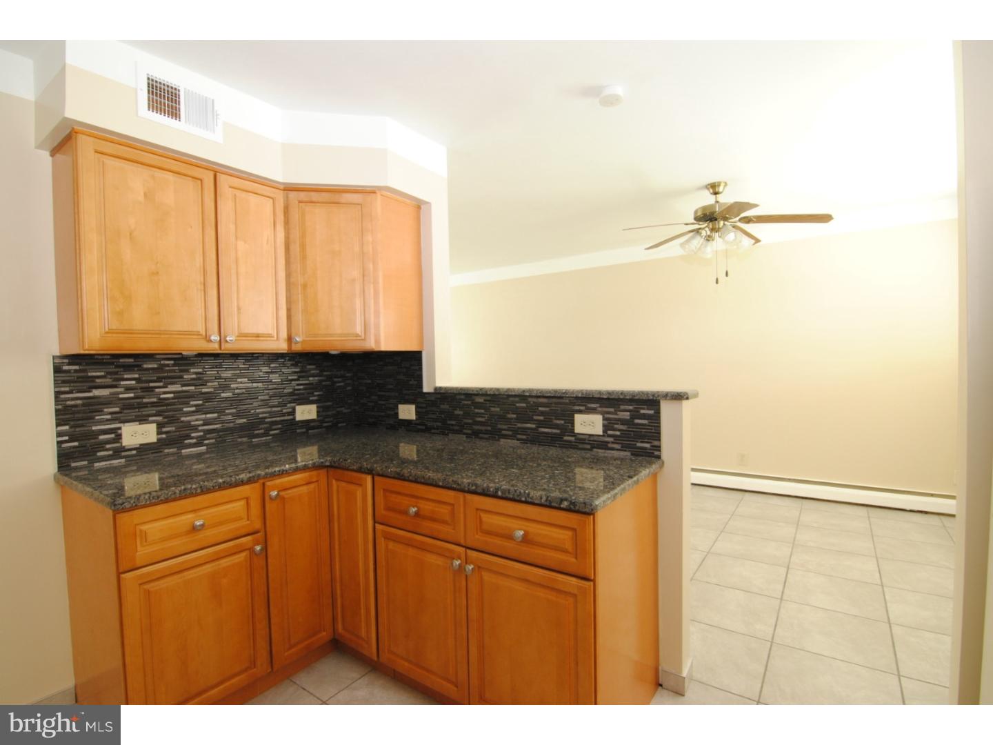 763 Mueller Road Warminster, PA 18974 - Photo 11 of 25 Kitchen