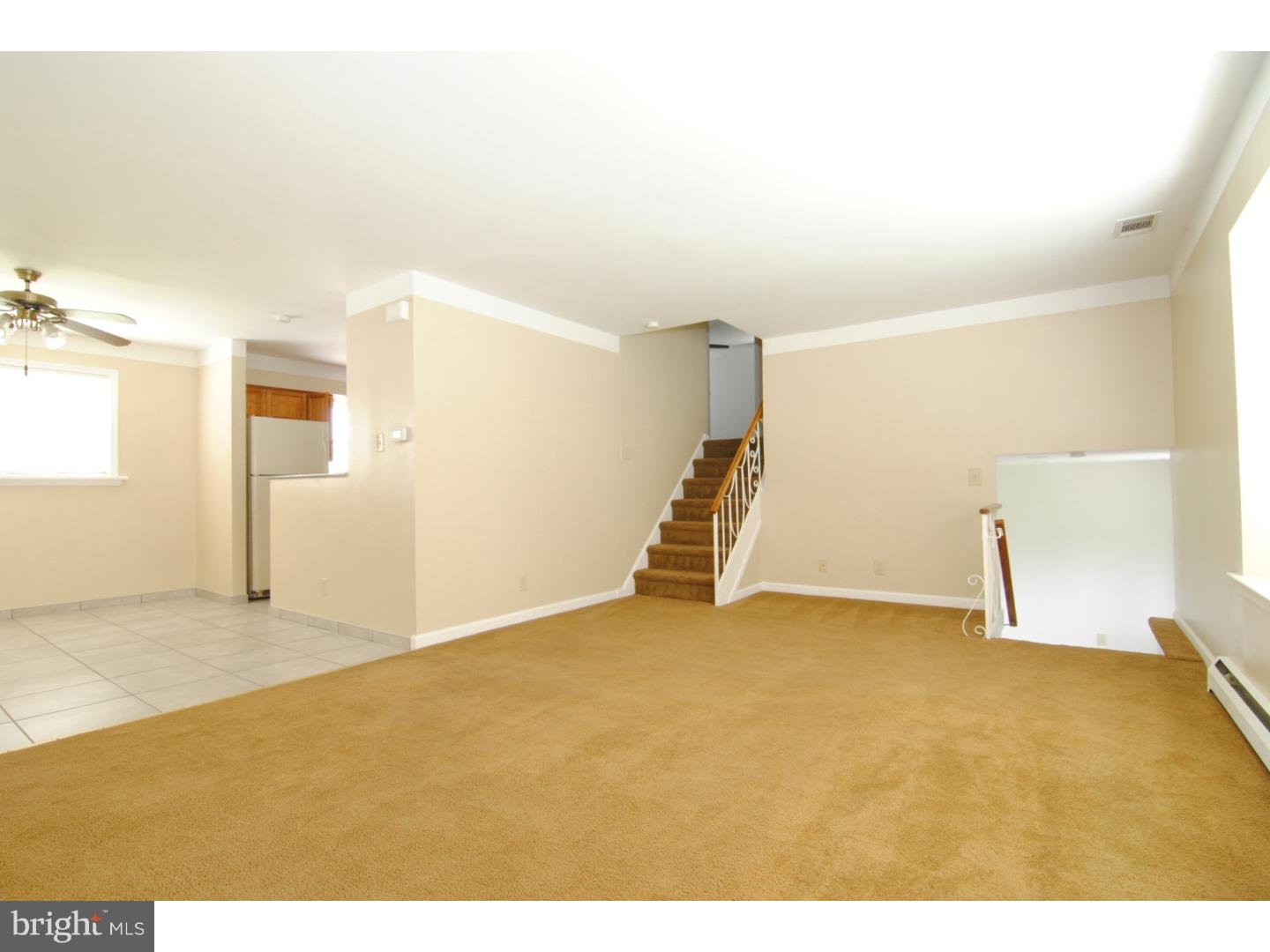 763 Mueller Road Warminster, PA 18974 - Photo 13 of 25 Living Room