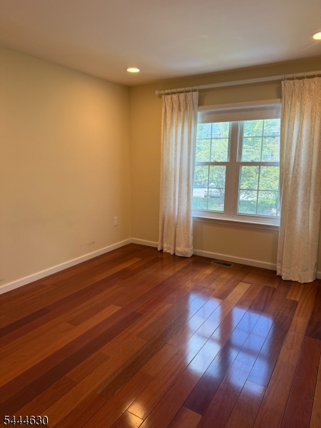 18 Knox Court Bernards, NJ 07920 - Photo 14 of 18
