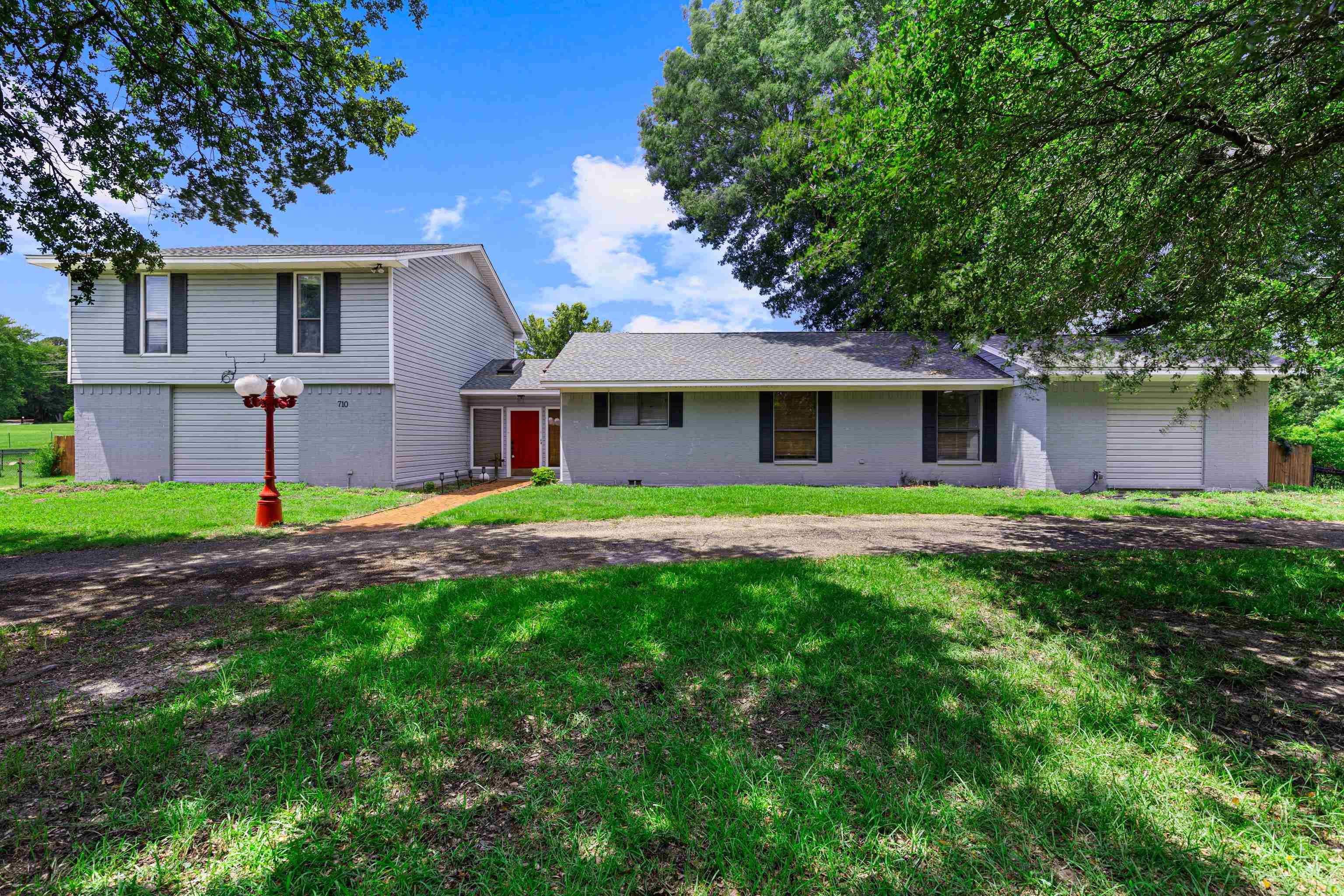 710 Country Club Road Hallsville, TX 75650 - Photo 2 of 36 Gallery Image 2
