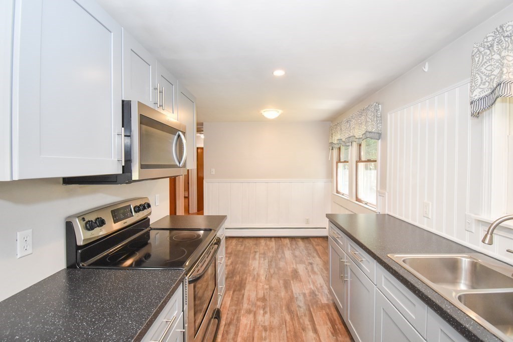 15 Gatewood Road Springfield, MA 01119 - Photo 9 of 36