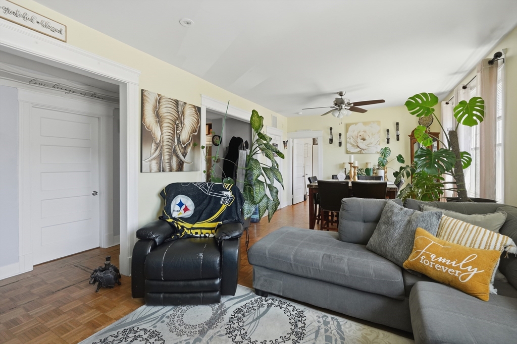 4 Chatham Place, Unit 3 Worcester, MA 01609 - Photo 6 of 32