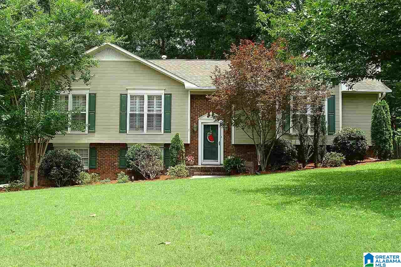 1827 Chestnut Lane Bessemer, AL 35022 - Photo 1 of 31