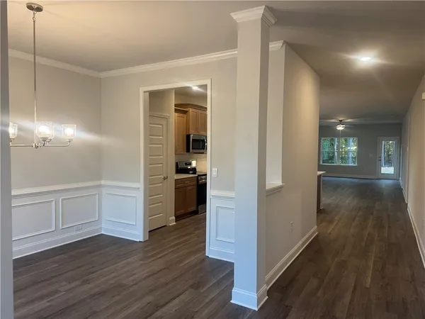 $424,769 | 584 Walnut Crk Parkway, Pendergrass, GA 30567