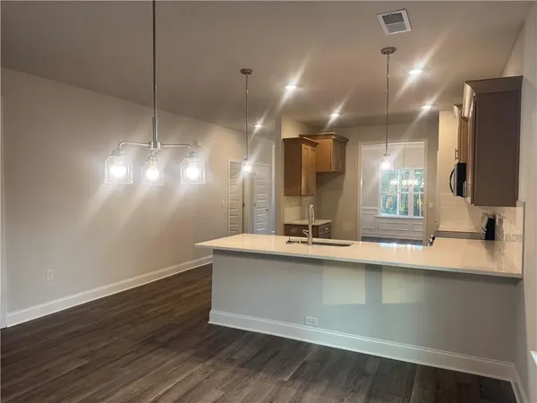 $424,769 | 584 Walnut Crk Parkway, Pendergrass, GA 30567