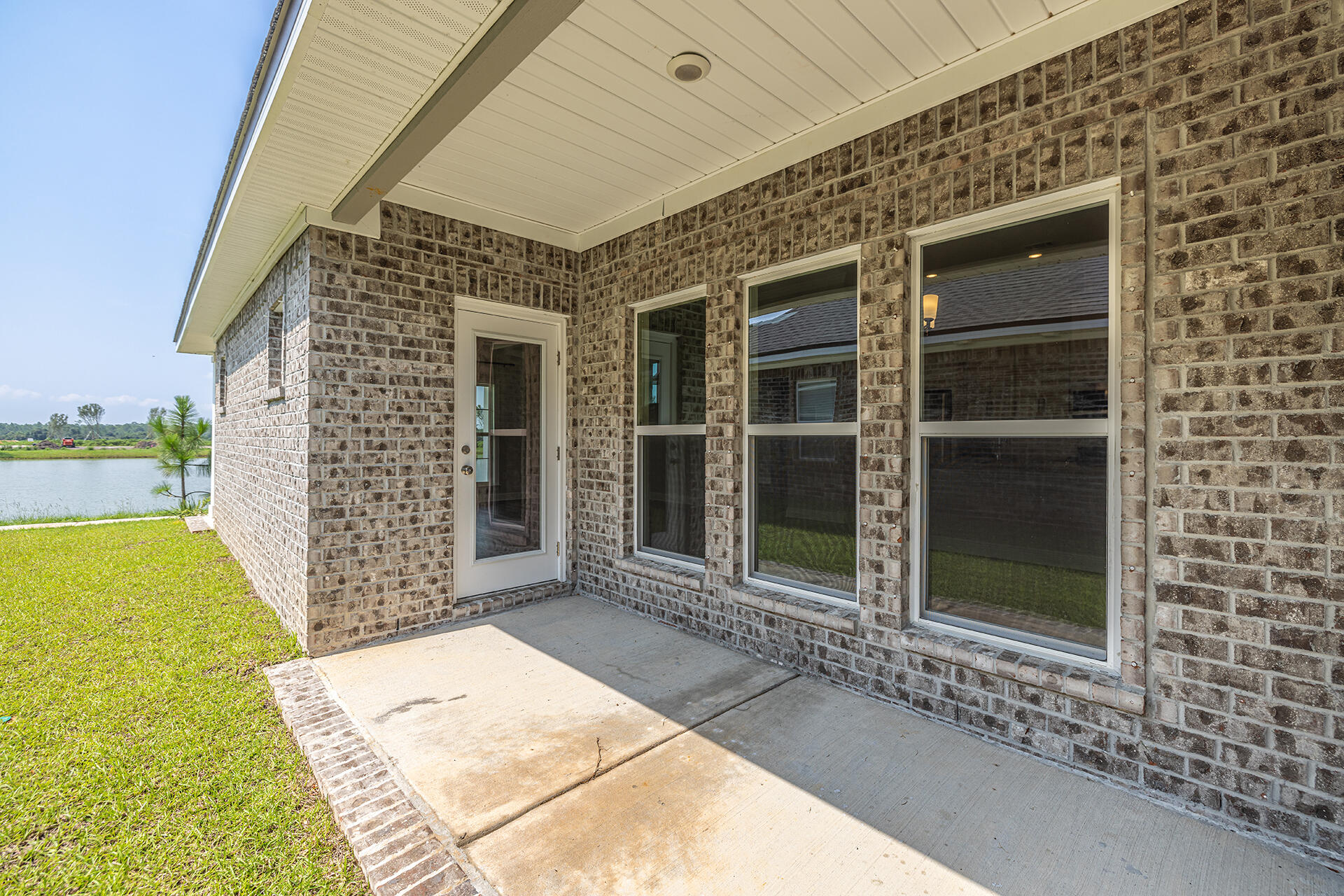 8959 Eureka Street Milton, FL 32583 - Photo 8 of 37 a balcony view with a outdoor space