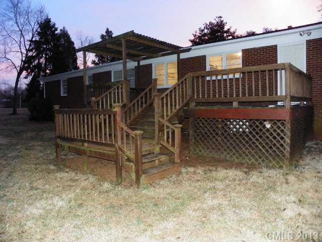 2305 Country Club Road Lincolnton, NC 28092 - Photo 14 of 15 Gallery Image 14