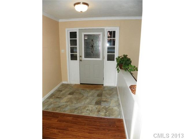 2305 Country Club Road Lincolnton, NC 28092 - Photo 3 of 15 Gallery Image 3