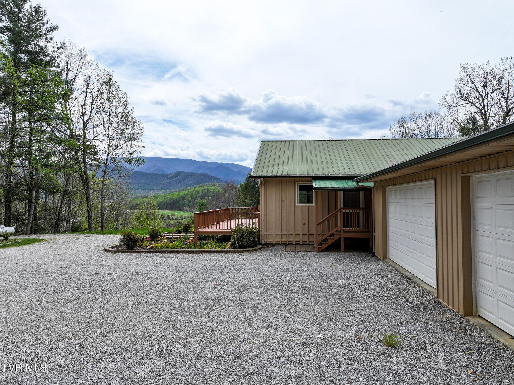 805 Fox Road Chuckey, TN 37641 - Photo 32 of 32 DJI_20260403113358_0073_D