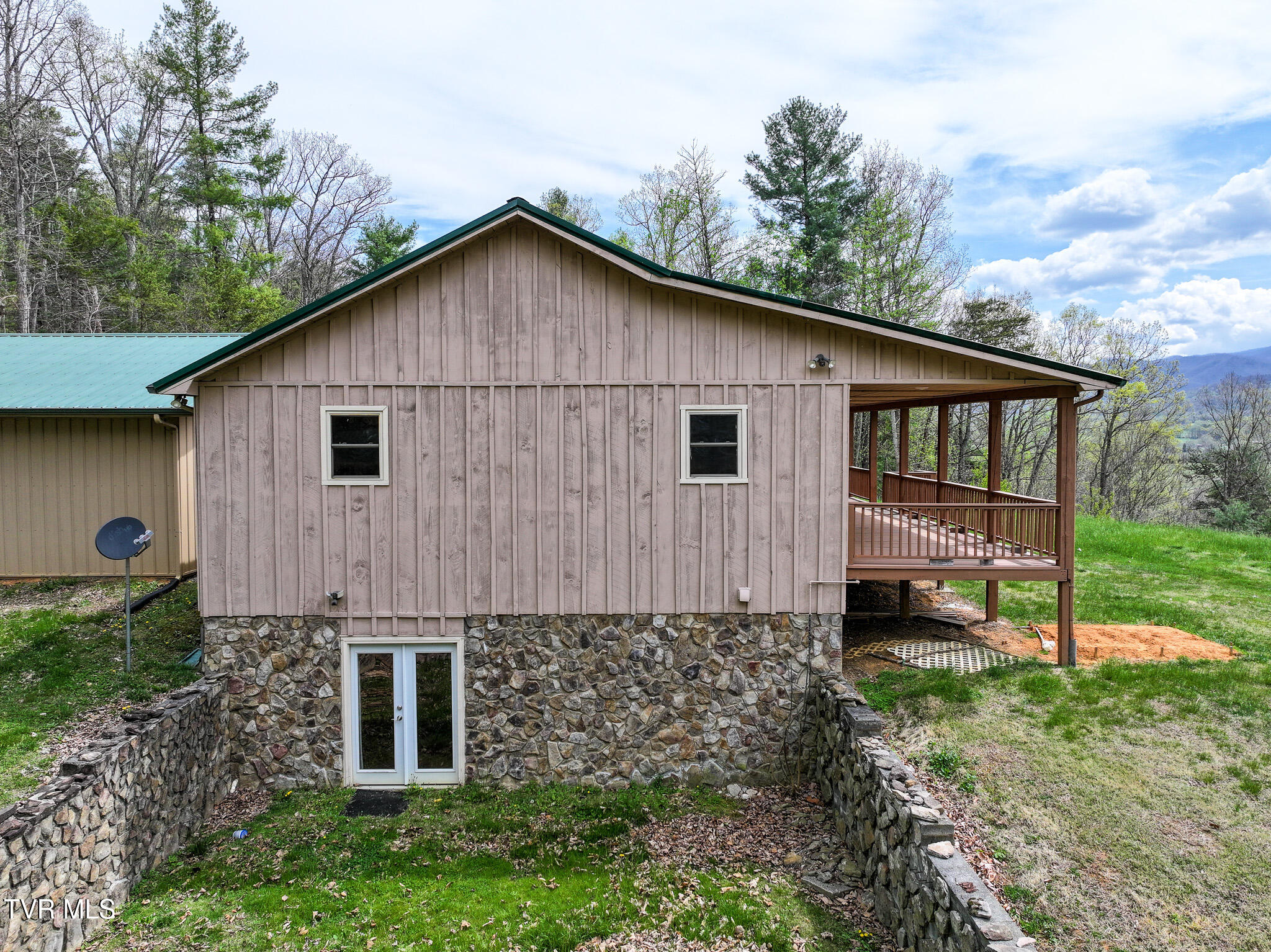 805 Fox Road Chuckey, TN 37641 - Photo 9 of 32 DJI_20260403112458_0045_D