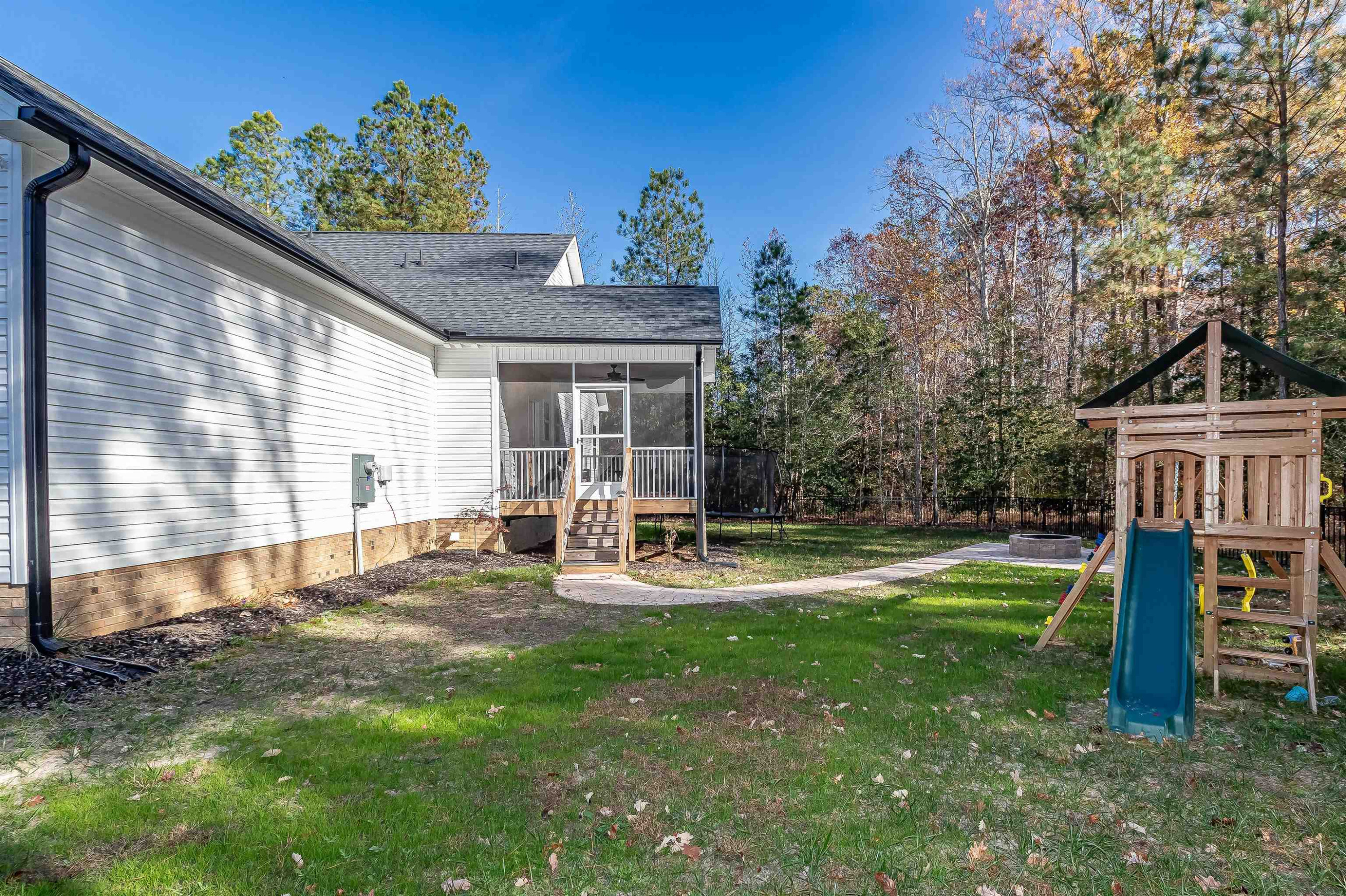468 Red Wood Road Zebulon, NC 27597 - Photo 20 of 53 Photo 20
