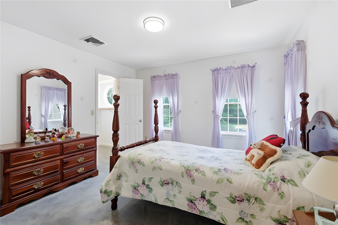 3 Connor Lane Barrington, RI 02806 - Photo 26 of 46