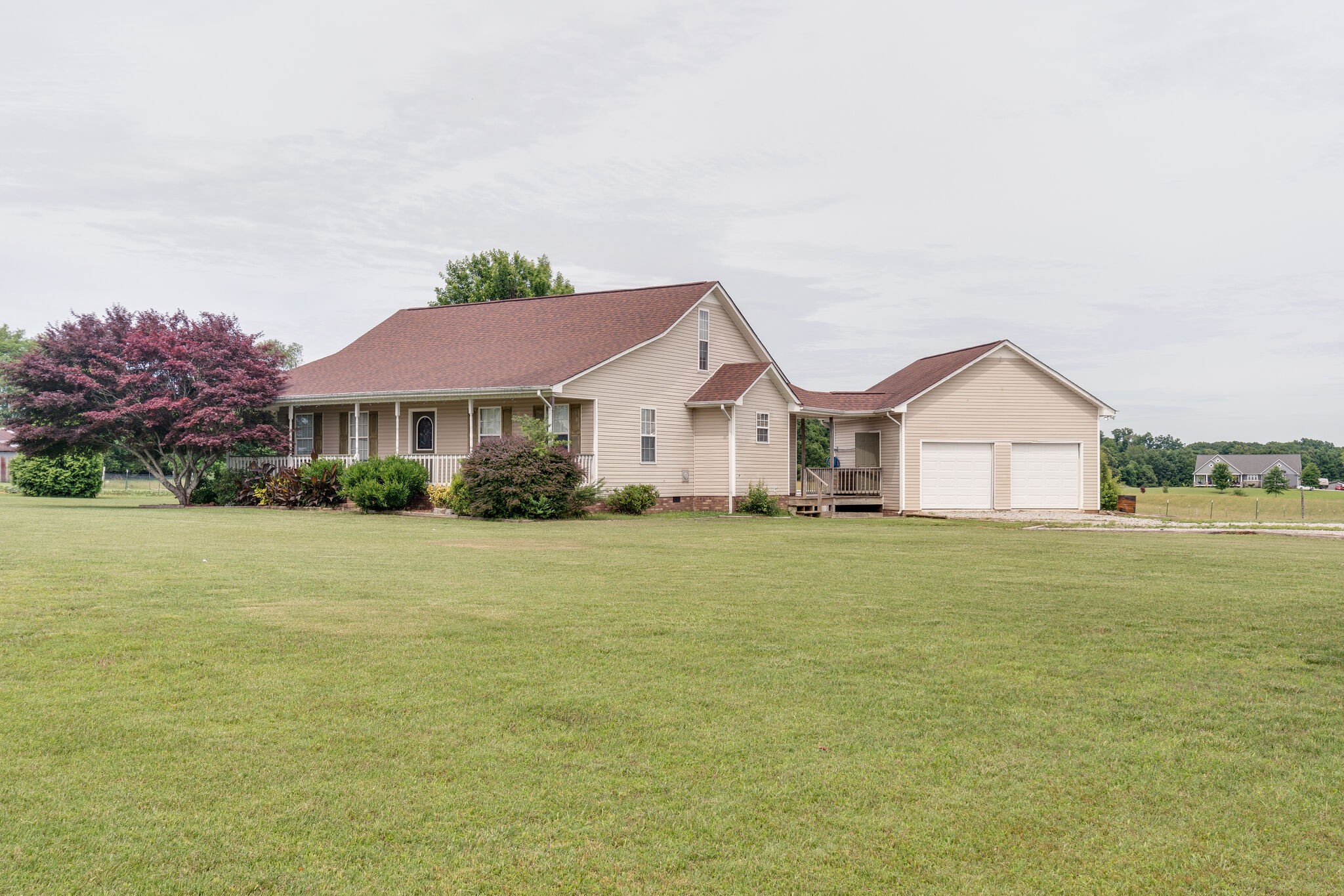 482 Rabbit Trail Road Leoma, TN 38468 - Photo 2 of 33 a house with view of outdoor space
