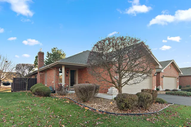 $430,000 | 10433 San Luis Lane, Orland Park, IL 60467