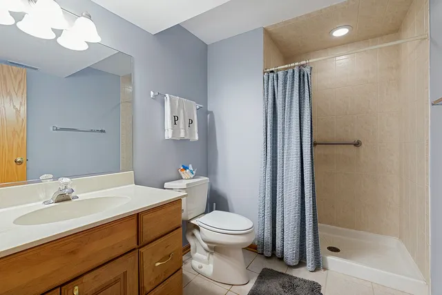 $430,000 | 10433 San Luis Lane, Orland Park, IL 60467