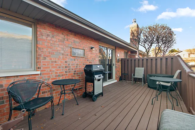 $430,000 | 10433 San Luis Lane, Orland Park, IL 60467