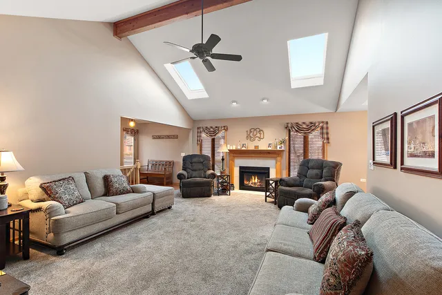 $430,000 | 10433 San Luis Lane, Orland Park, IL 60467