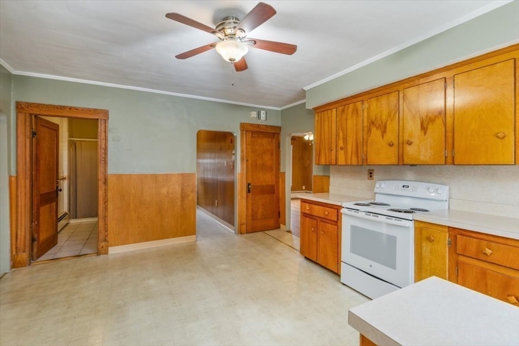 40 Congress Street Amesbury, MA 01913 - Photo 11 of 29